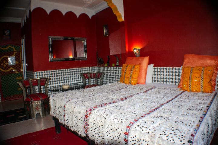 Room 8 of 23