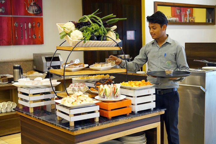 Dining Photos