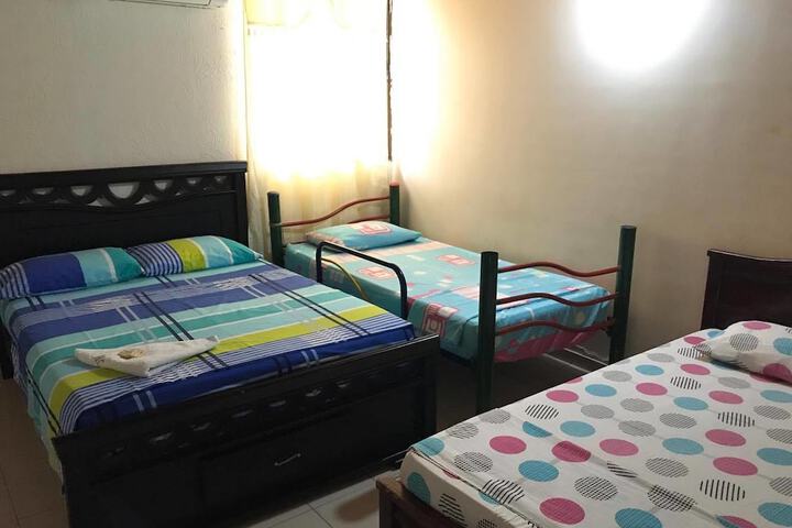 Room 6 of 22