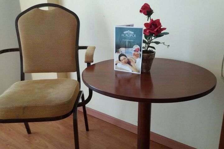 Room 6 of 21
