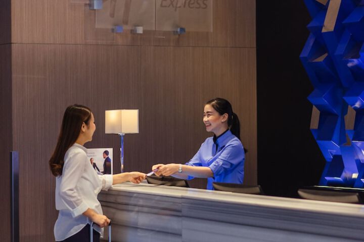 Guest Lobby