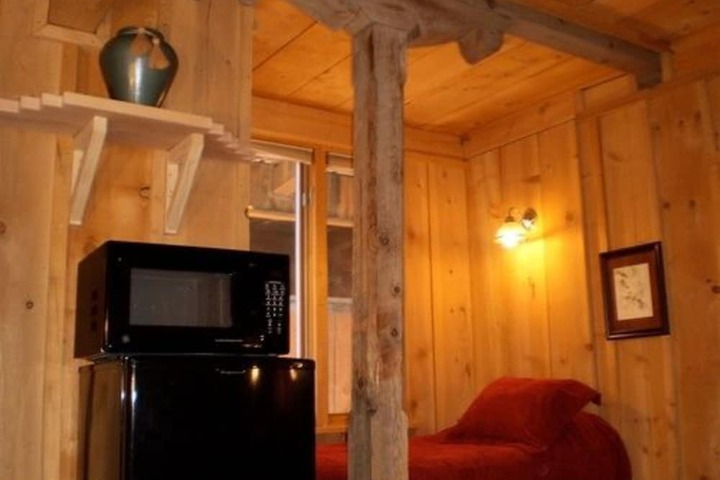 Room 4 of 30