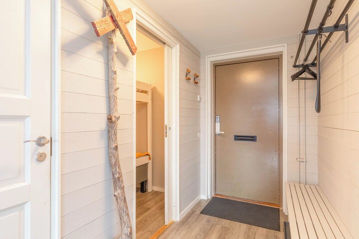 Room 9 of 36