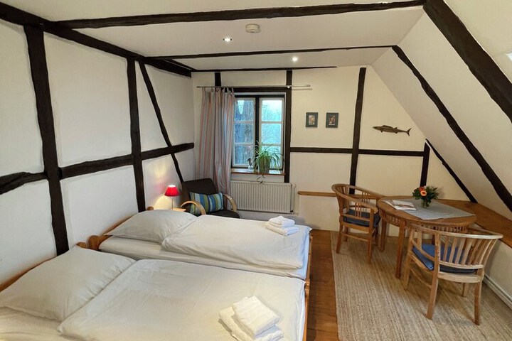 Room 22 of 69
