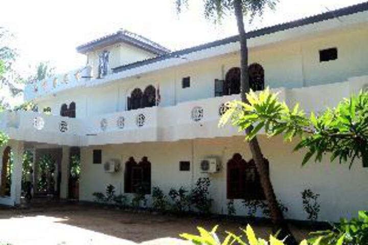 Shivas Beach Resort