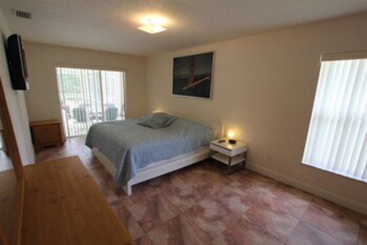 Room 17 of 21
