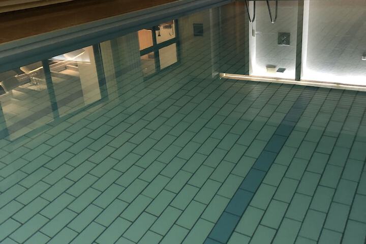 Pool 38 of 50