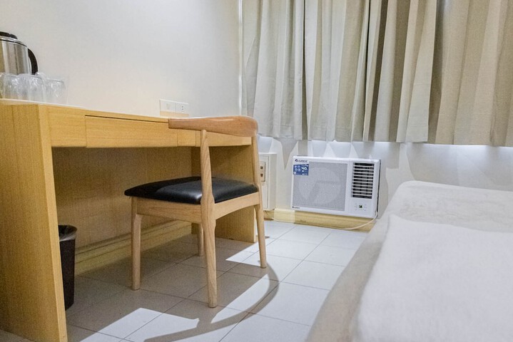 Room 26 of 52