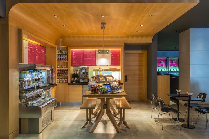 Breakfast area