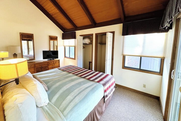 Room 5 of 35