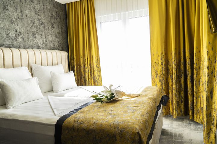 Room 15 of 70