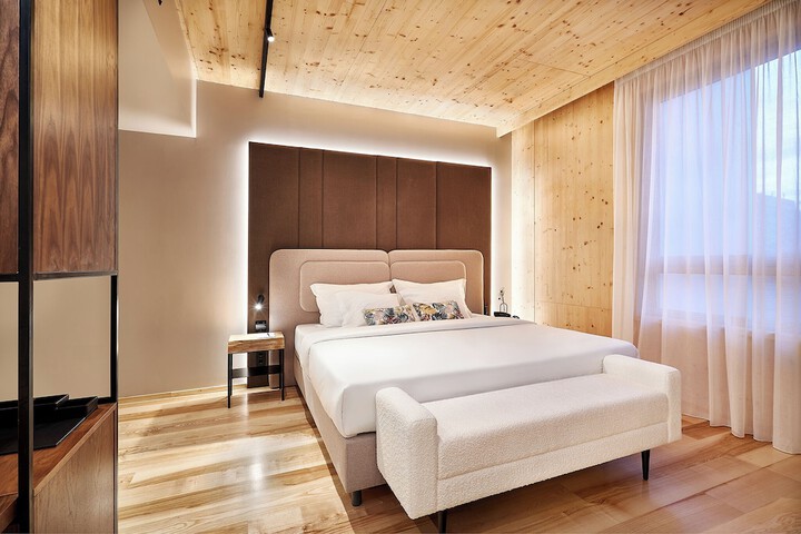Room 21 of 52
