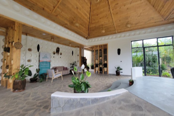 Hotel Interior 9 of 121