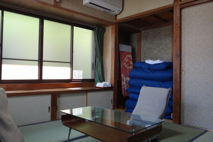 Room 6 of 57