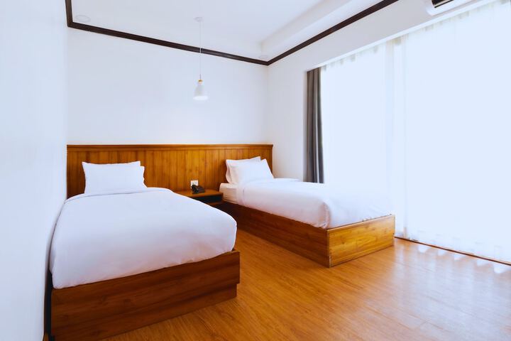 Room 19 of 65