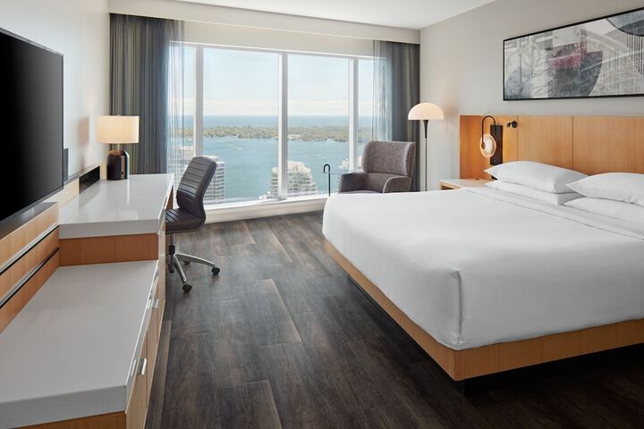 Room 20 of 141