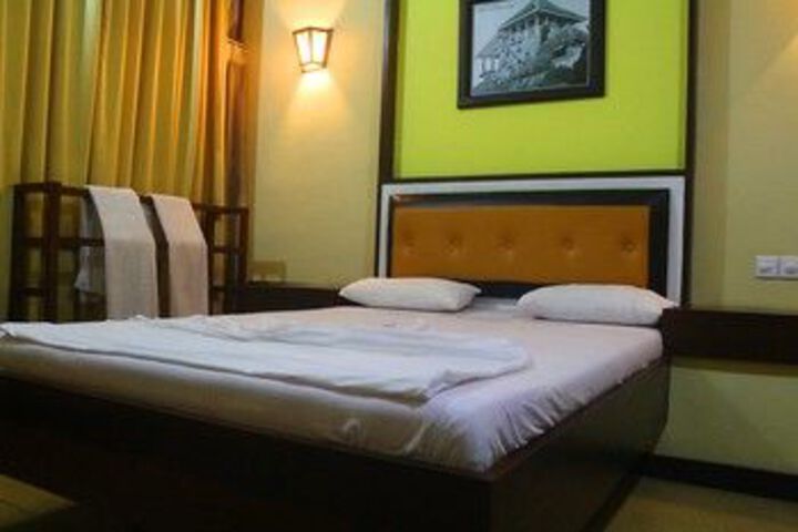 Room 54 of 112