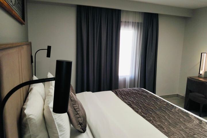 Room 13 of 101
