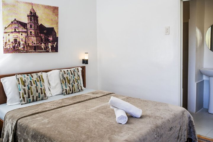 Room 9 of 47