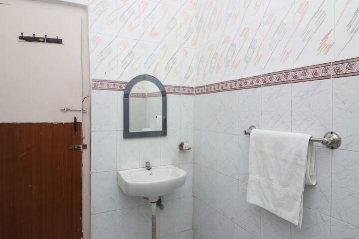 Room 24 of 24