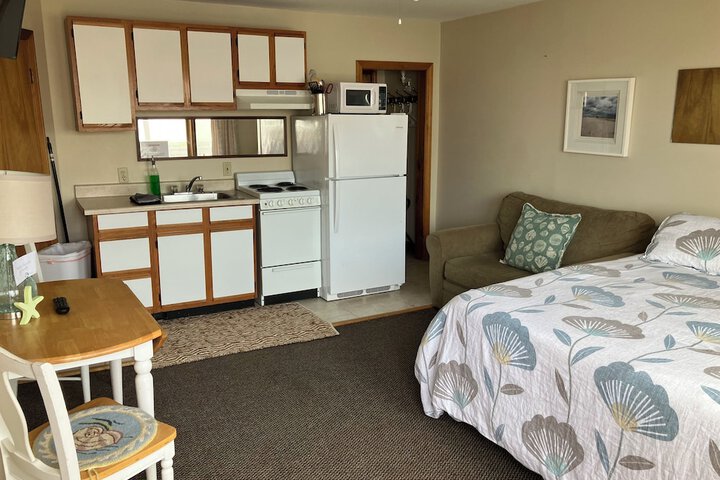 Room 37 of 84