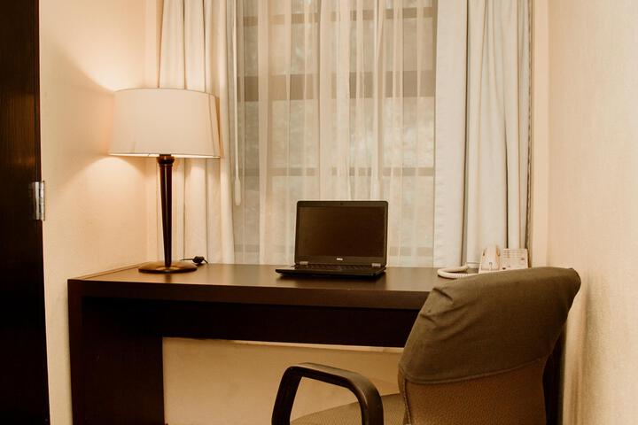 Room 43 of 65