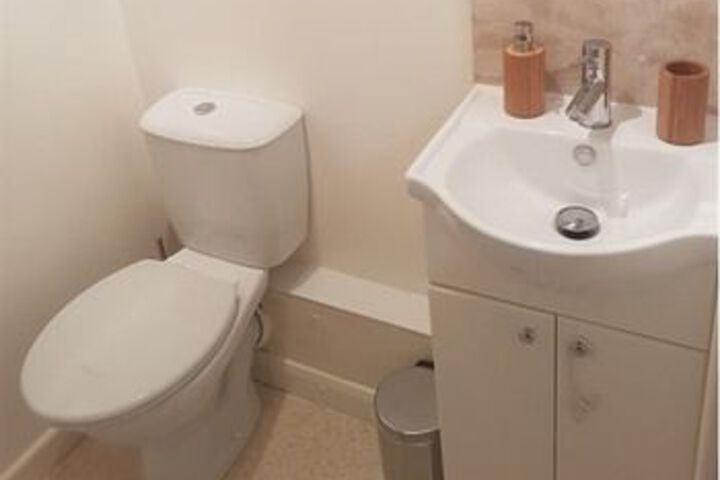 Room 3 of 45
