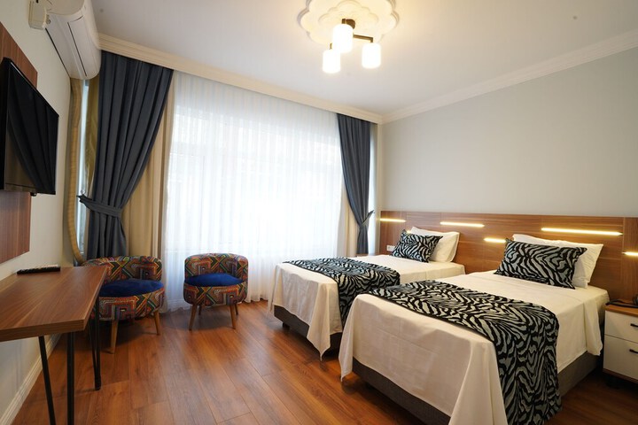 Room 21 of 29