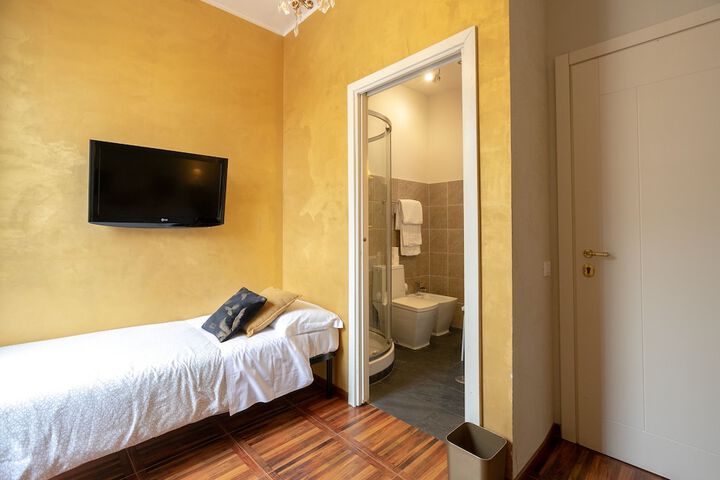 Room 18 of 54
