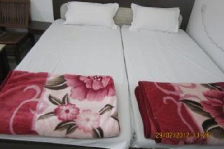 Hotel Arti