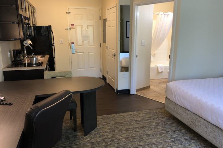 Room 17 of 59