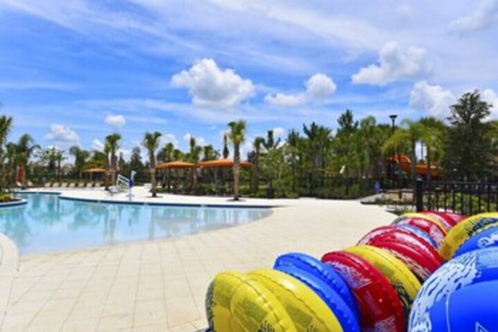 Pool 22 of 62