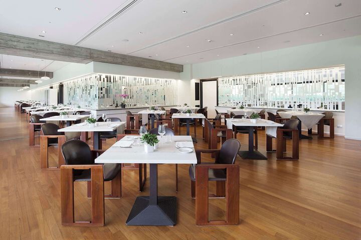 Dining 54 of 79