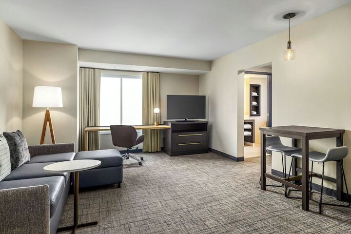 Room 13 of 35