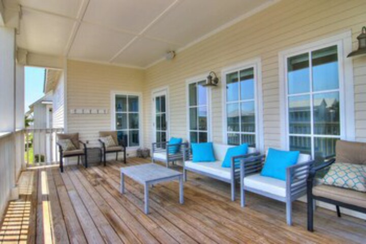 Terrace/Patio 29 of 47