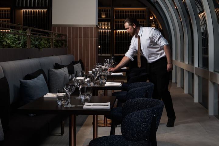 Dining 37 of 54