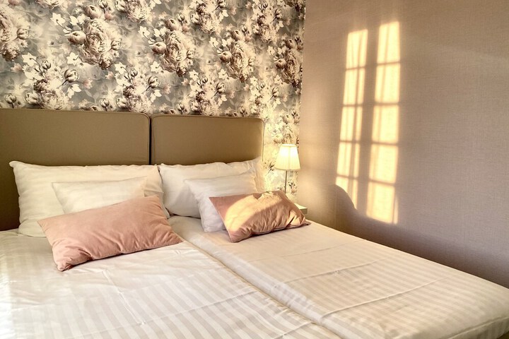 Room 34 of 49