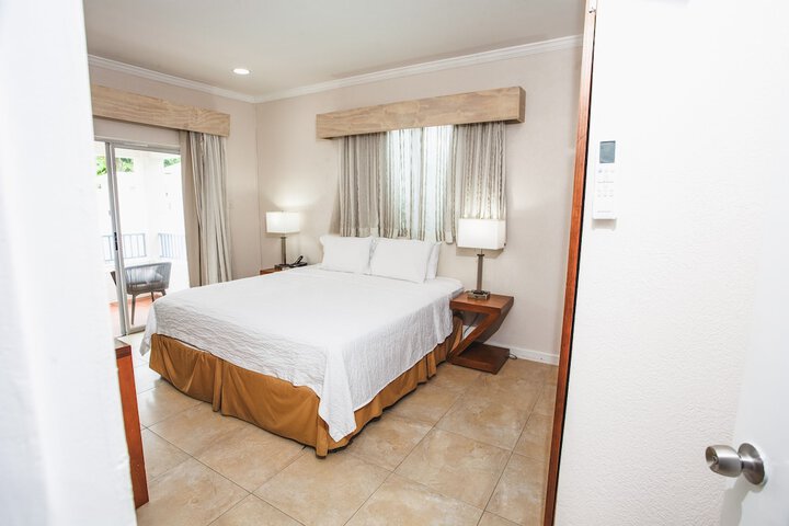 Room 14 of 92