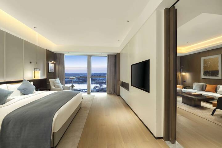Room 38 of 92
