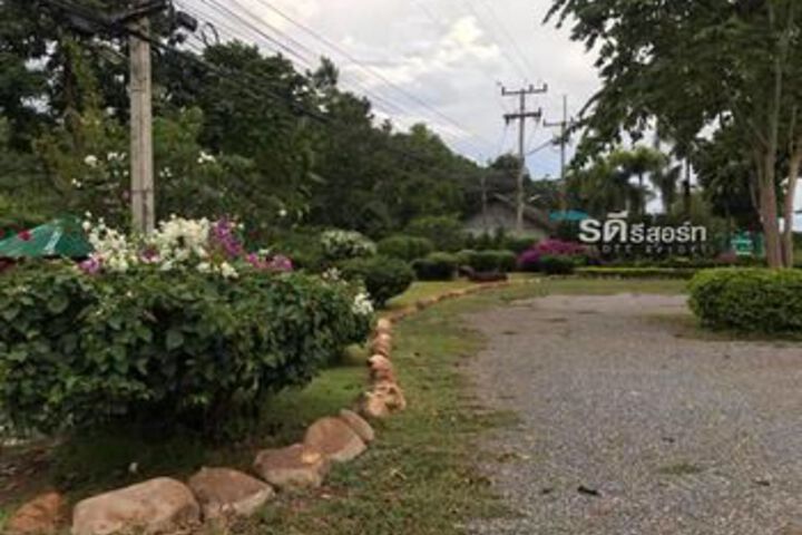 Property Grounds 17 of 22