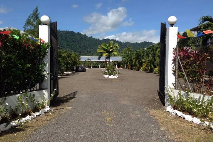 Samoa Sport Lodge