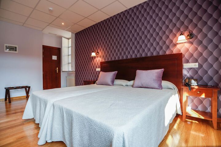 Room 14 of 73