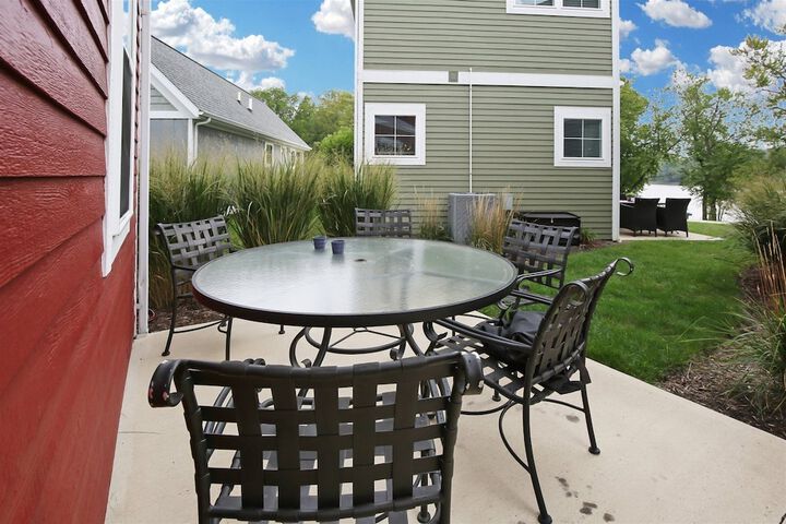 Terrace/Patio 13 of 43