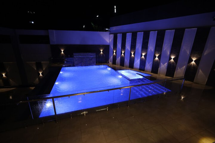 Pool 62 of 70