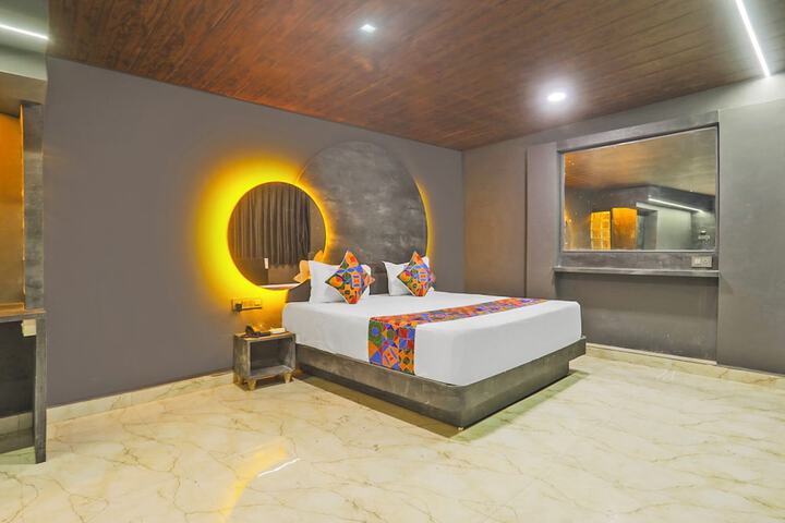 Room 21 of 29
