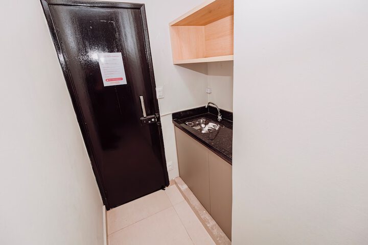 Room 20 of 36