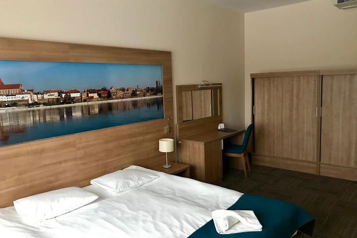 Room 19 of 50