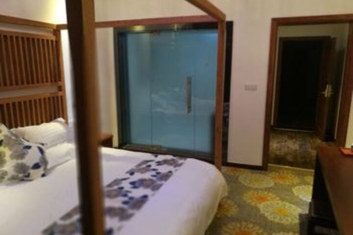 Room 39 of 39