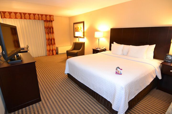 Room 44 of 46