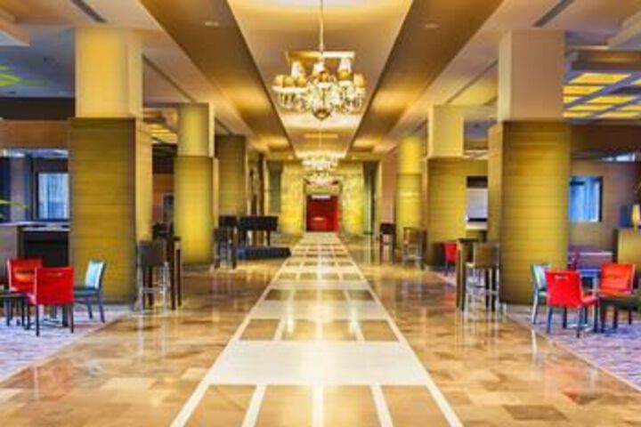 Ballroom/Hall 6 of 23